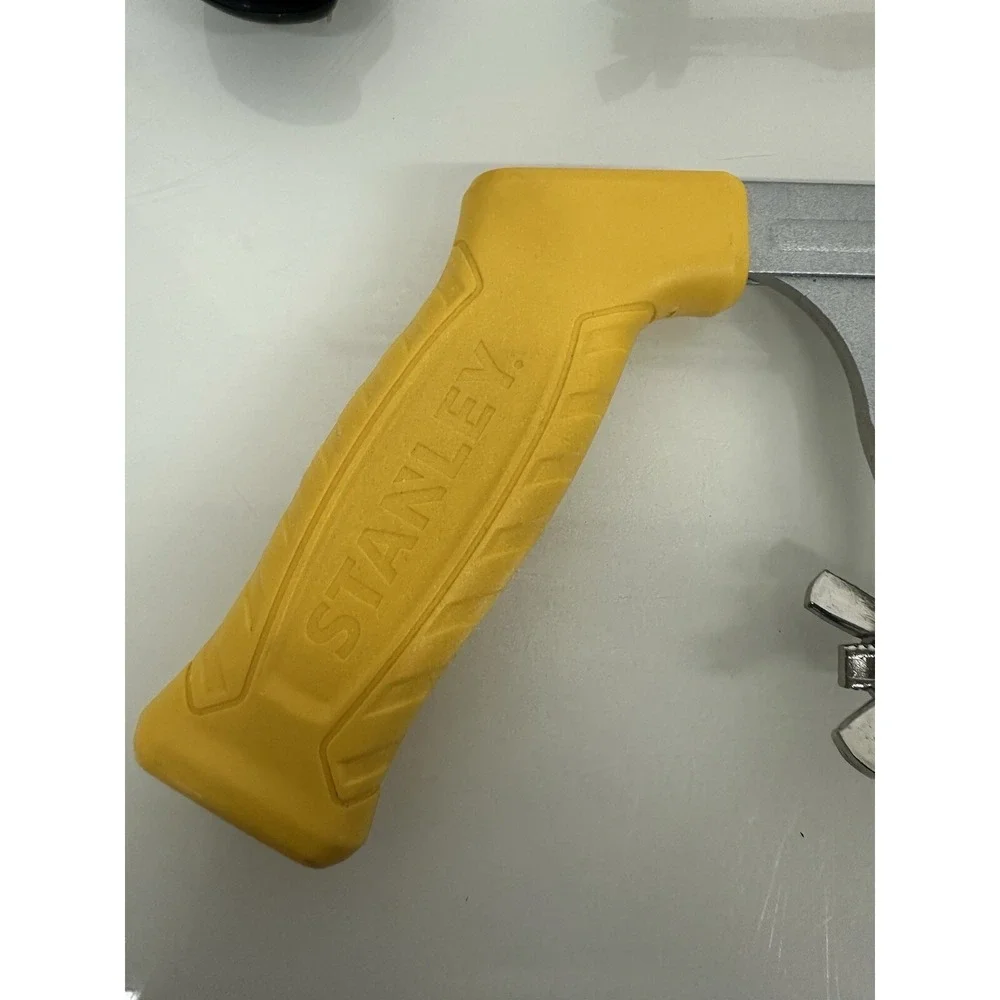 Stanley lot hacksaws